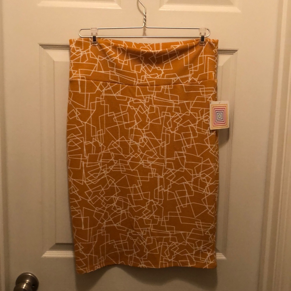 LulaRoe Cassie Skirt